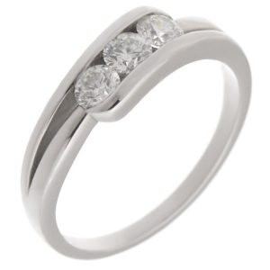 modern crossover trilogy ring three round brilliant cut diamonds triology art deco style platinum gold