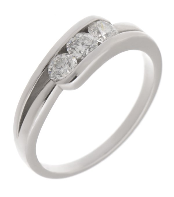 modern crossover trilogy ring three round brilliant cut diamonds triology art deco style platinum gold