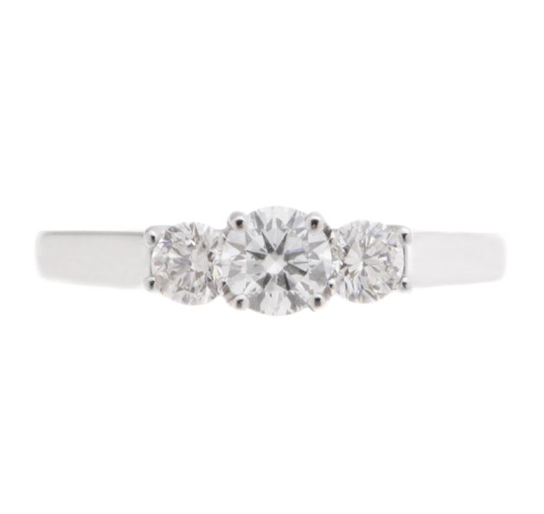 round diamond trilogy ring platinum
