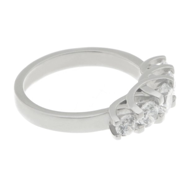 chunky contemporary style five stone graduated round brilliant cut diamond eternity ring modern claws platinum gold