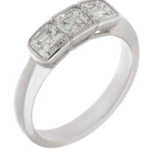 asscher cut diamond trilogy ring platinum