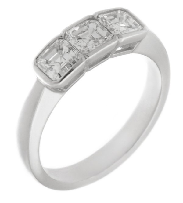 asscher cut diamond trilogy ring platinum