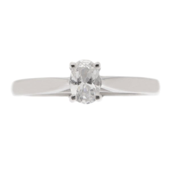 Classic elegant solitaire oval cut diamond engagement ring kiss style four claw set setting platinum gold
