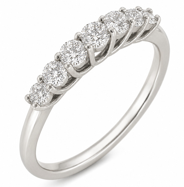 1920's art deco style seven stone graduated Round brilliant cut Diamond half eternity ring Platinum Gold