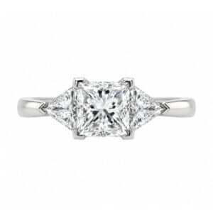 classic 1920's art deco style engagement ring princess cut diamond centre trilliant shoulder diamonds Platinum