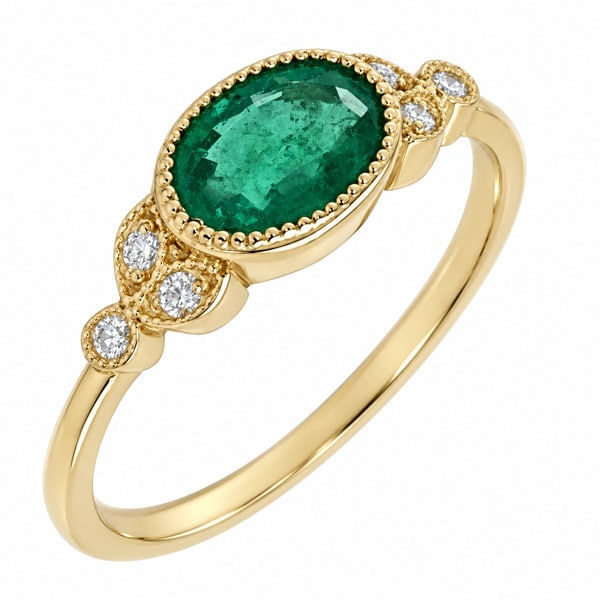 Classic art deco vintage style ring oval shape green emerald round diamond millgrain engagement cluster platinum gold
