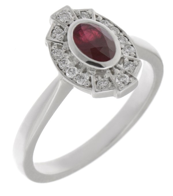 vintage fan art deco style cluster ring oval shape Ruby & halo round brilliant cut diamonds 1920's design Platinum Gold