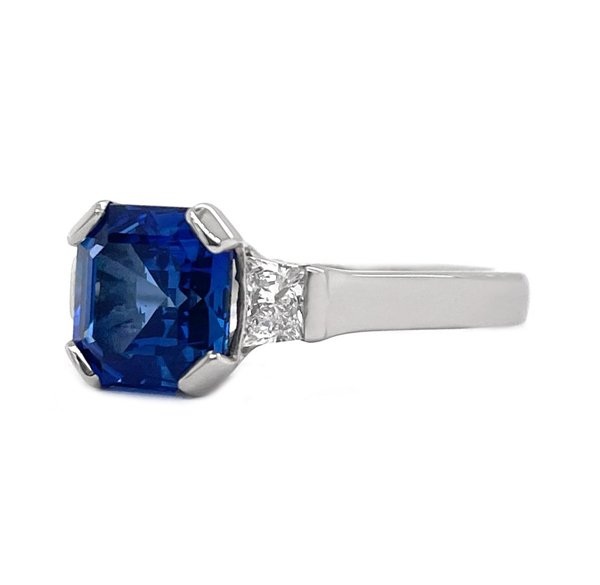 Classic art deco style modern ring Asscher cut Blue Sapphire Trapeze cut diamonds engagement 1920's platinum