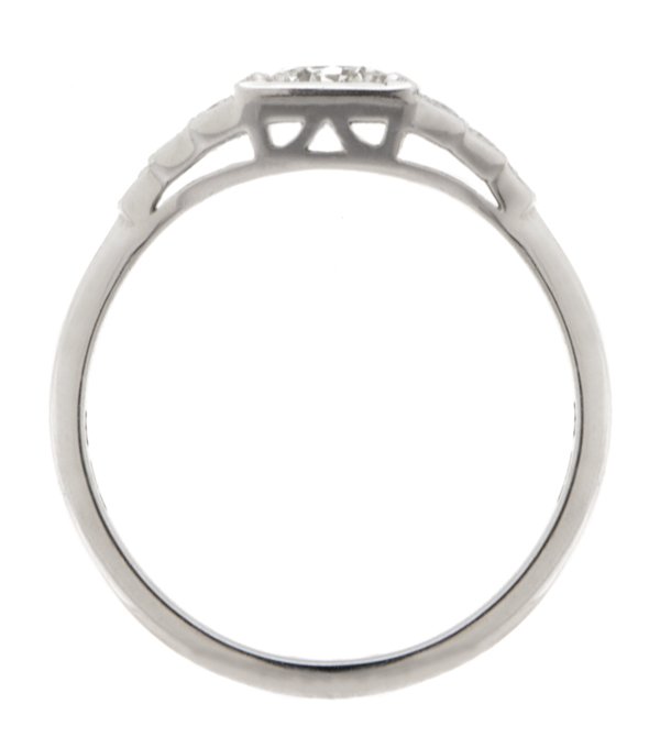 classic 1920's art deco style engagement ring round brilliant cut diamond square diamonds stepped platinum gold