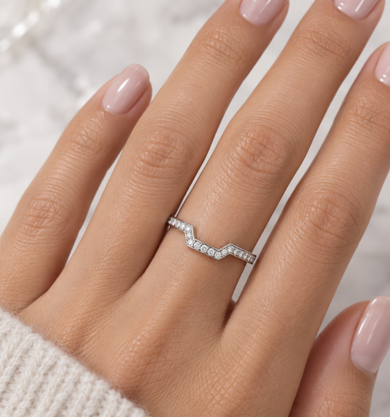 Vintage Style Shaped Round brilliant cut Diamond Wedding Ring band Half Eternity Ring fit next around engagement platinum gold