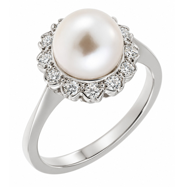 Classic pearl diamond cluster ring with round freshwater cultured pearl surrounded halo round brilliant cut diamonds platinum gold