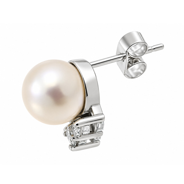 An elegant drop design earring with round white coloured freshwater cultured pearl and a trilogy of round diamonds set underneath platinum gold