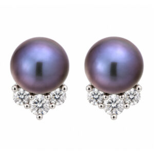 An elegant drop design earring with round black coloured freshwater cultured pearl and a trilogy of round diamonds set underneath platinum gold